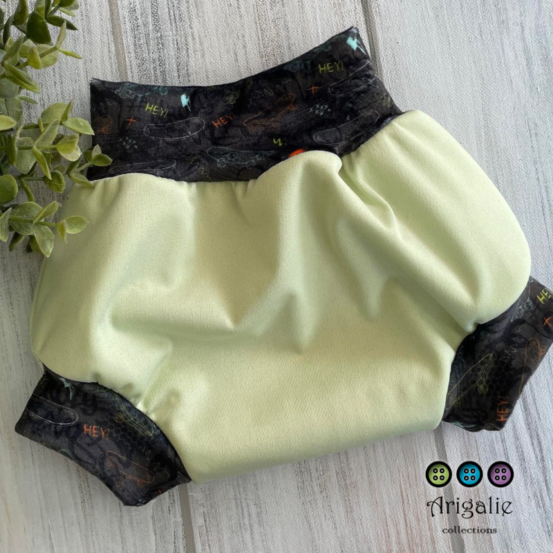 Couvre-couche DADO - Taille SMALL (BANDES À MOTIF)